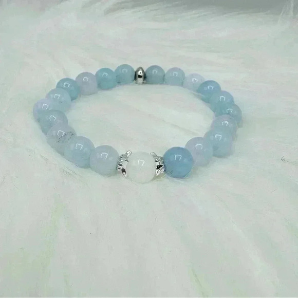 Silver Skye Beaded Bracelet - Picture 4 of 5